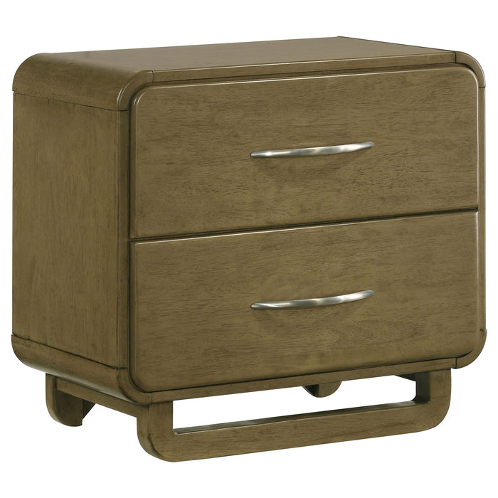 Amsbury Bedroom Set