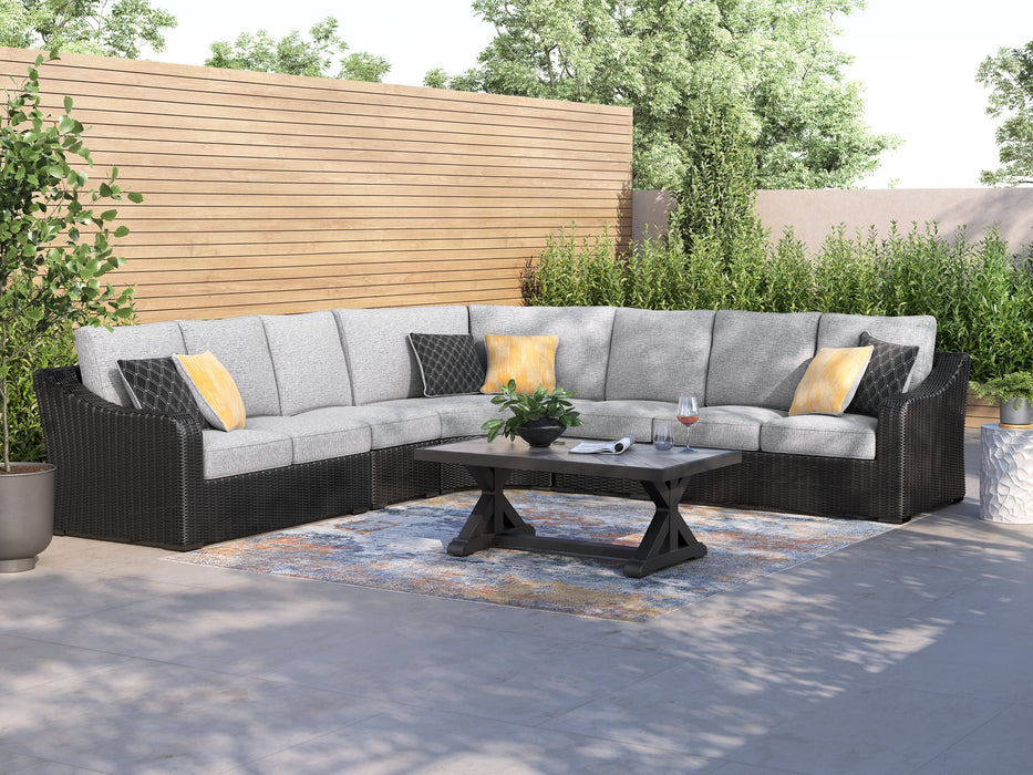 Beachcroft Outdoor Sectional
