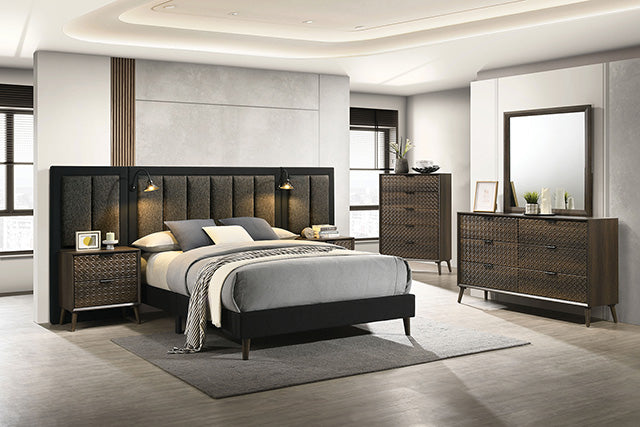 Chalfont E.King & Queen Bed